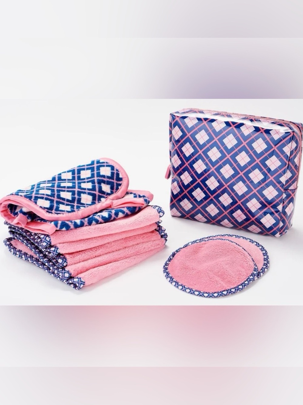 NEW Fresh Face Makeup Removal Towel Set in pink plaid